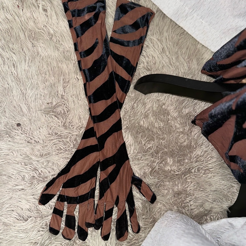 JLUX LABEL Zebra print gloves